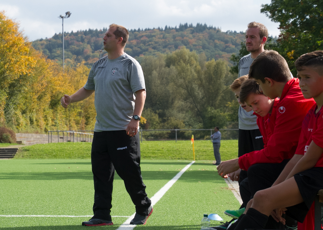 SPIELVERLAUF & ÜBERBLICK